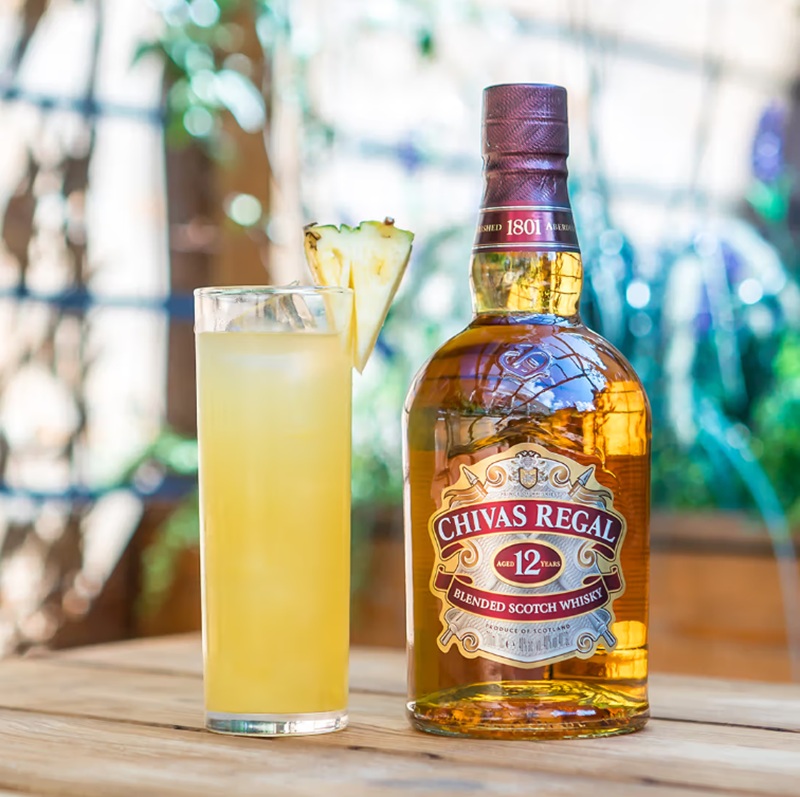 Chivas Elderflower Highball